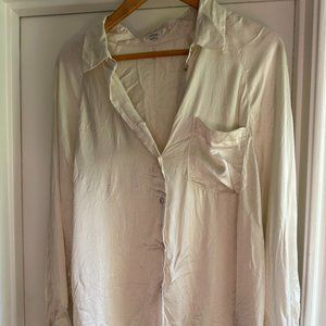 Aritzia Wilfred Button Down Blouse